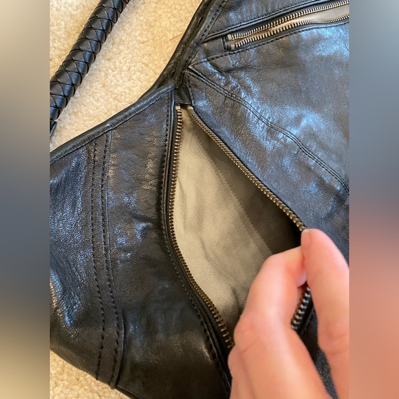 Banana republic Italian leather black purse like new handbag bag - Picture 14 of 16